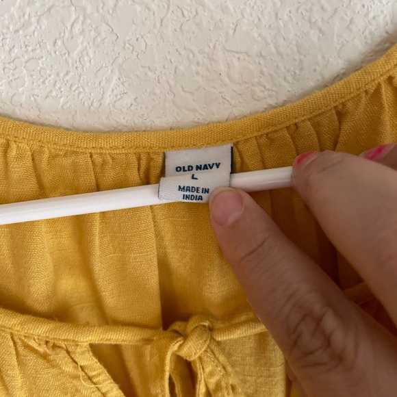 Old Navy Mustard Yellow Bohemian Women's Blouse size L - Picture 5 of 6